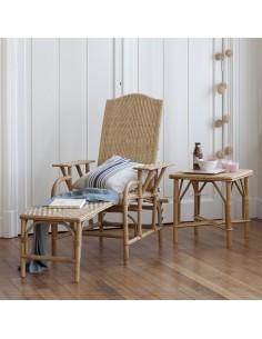 Grandma's rattan chaise longue 2