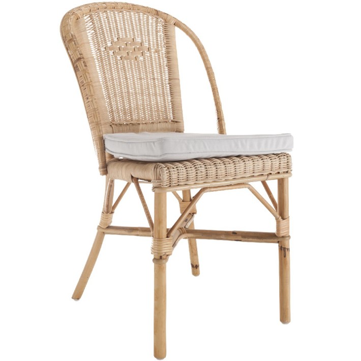 Chaise en rotin naturel tressé Albertine équipée de son coussin en option