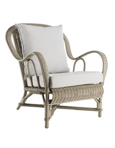 Fauteuil Nantucket en rotin laqué nuage de chez KOK MAISON