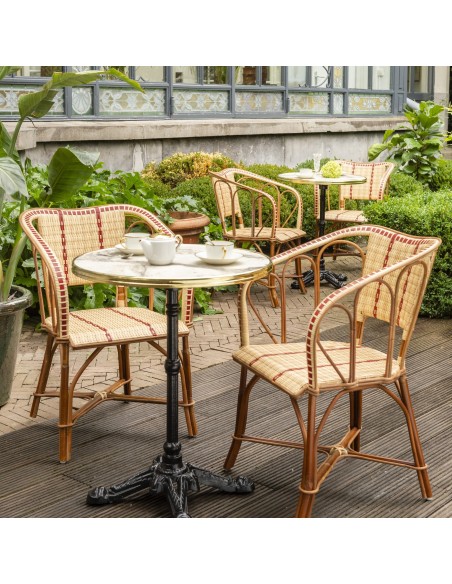 Fauteuil en rotin + résine Bagatelle ambiance