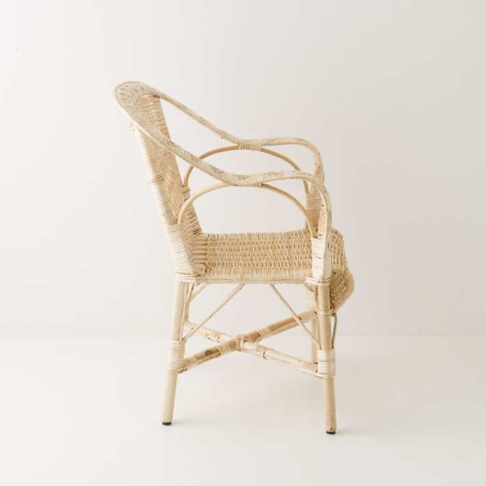 Fauteuil en osier blanc Daddy vue latérale