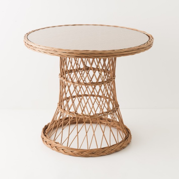 Mélina wicker table with woven top