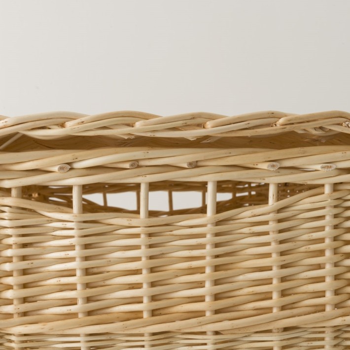 Panier à linge rect MM en osier blanc détail de la prise de main