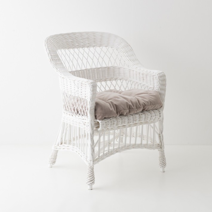 Fauteuil osier Bianka exemple avec coussin en velours violine en option