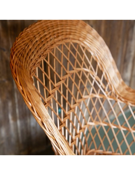 wicker armchair high-back detail of backrest