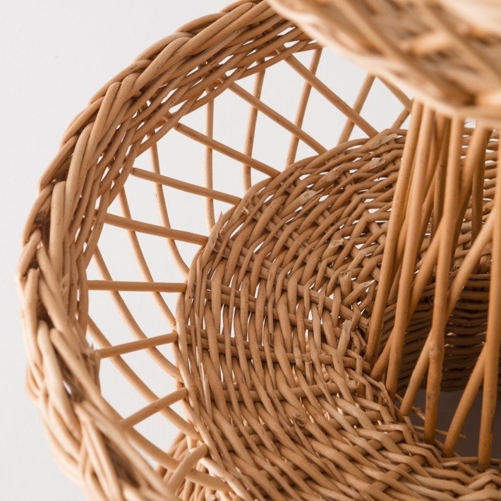 Coupe présentoir à plateau en osier détail finition