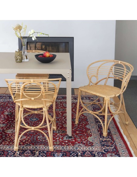 Fauteuil de table en rotin Gingko Horizon ambiance avec fauteuil en rotin gingko Bulles