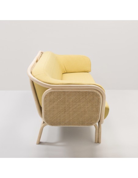 Canapé rotin design BÔA tissu moutarde Medley 62054 vu de côté