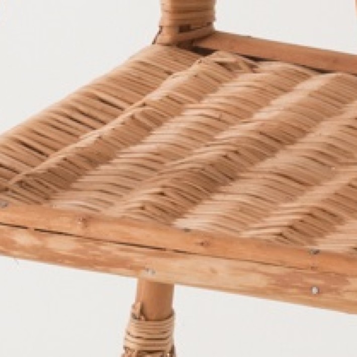 Laszlo round willow table medium size