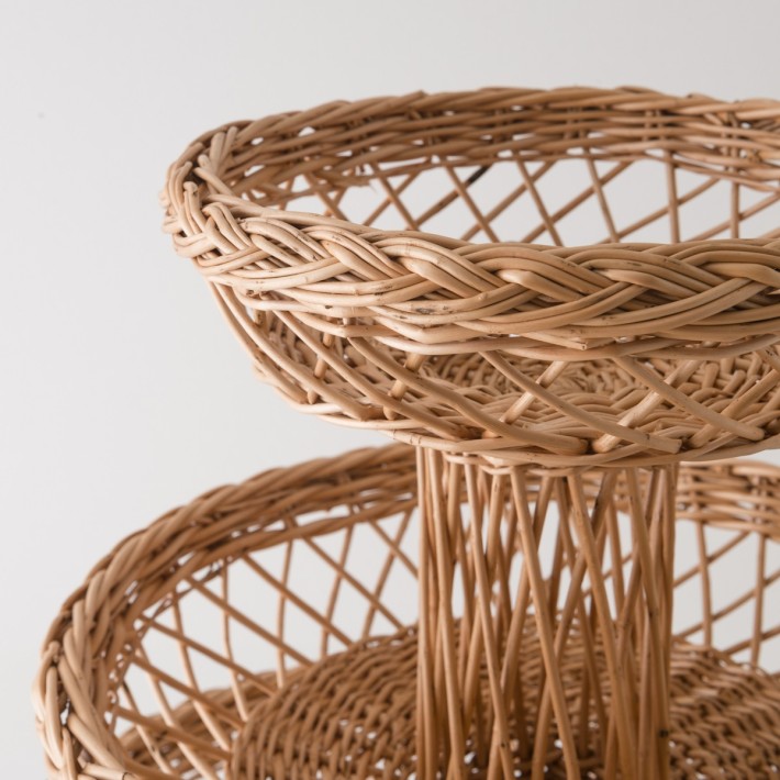 willow display stand