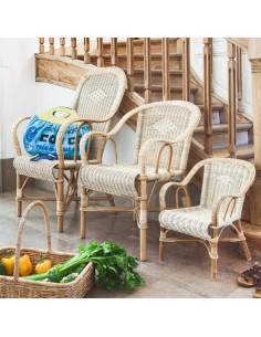 High-back grandfather armchair in natural rattan 2