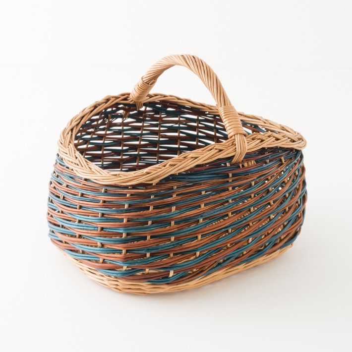 Willow shopping basket blue-pink pattern