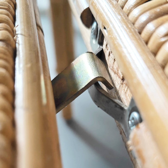 Crochet de soutien pour repose-pied chaise longue rotin vintage grand mère naturelle