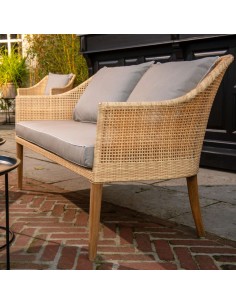 Sao Polo outdoor carver with cushion 2
