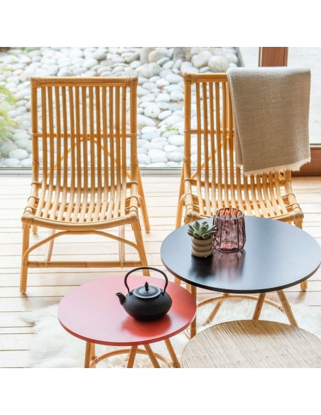 Ambiance fauteuil en rotin vintage DAVID vue de face Ambiance fauteuil en rotin vintage DAVID vue de face