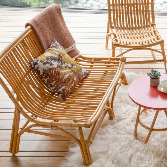 Ambiance banquette en rotin vintage DAVID vue de profil