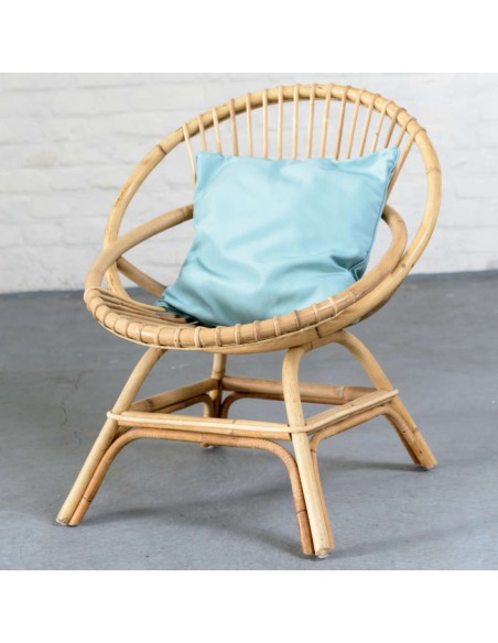 Fauteuil rotin coquille Brigitte en canne naturelle de chez KOK Maison vue gauche