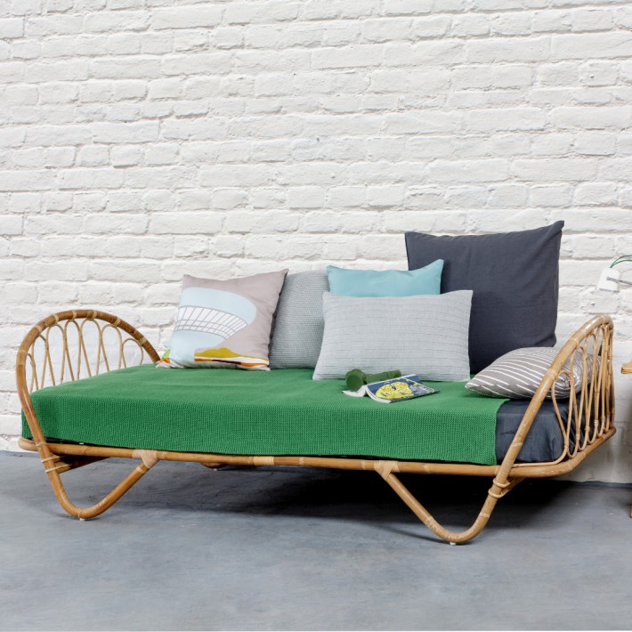 Corbeille 90x190 vintage rattan bed