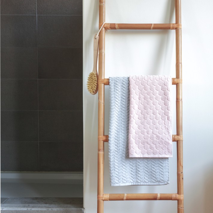 Vintage rattan ladder and towel rack Gilles
