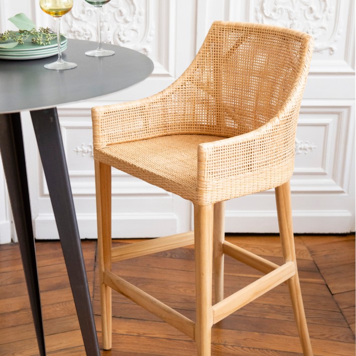 Zoom seat bar stool in rattan Saïgon collection by Kok maison