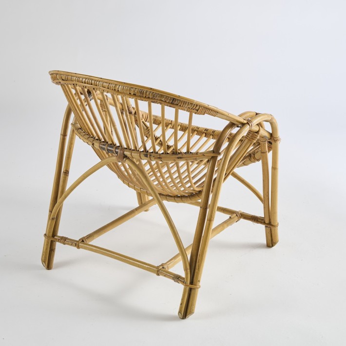 Vintage rattan coquille armchair PU007