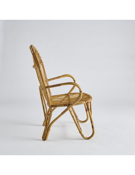 Vintage rattan armchair with armrests PU030