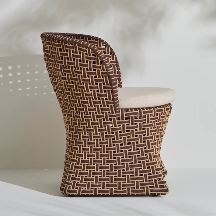 Vue de profil fauteuil de table extérieur TALI