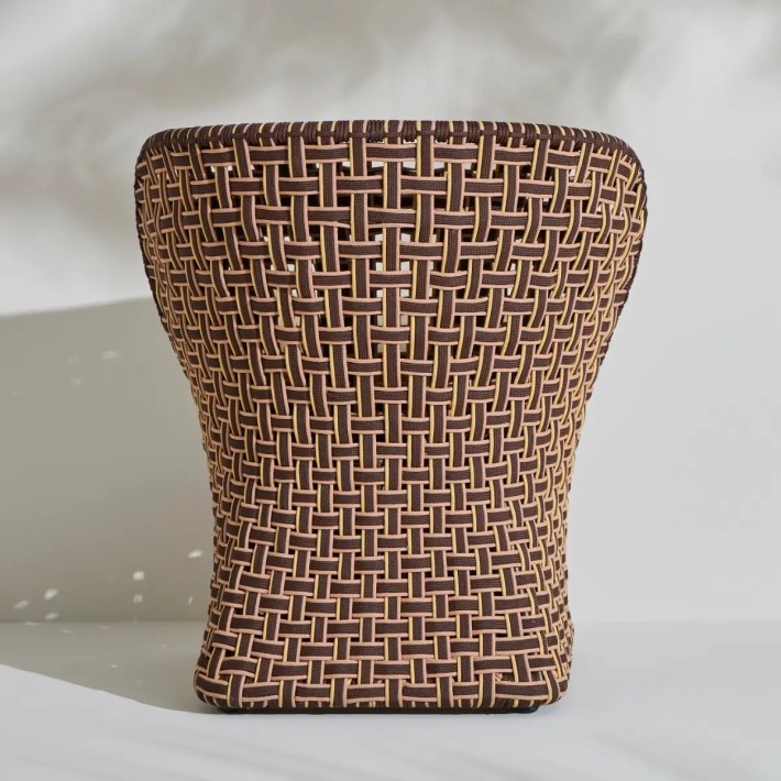 Vue de dos fauteuil de table extérieur TALI