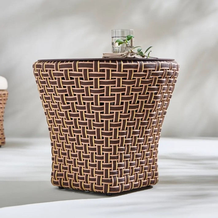 TALI outdoor round coffee table