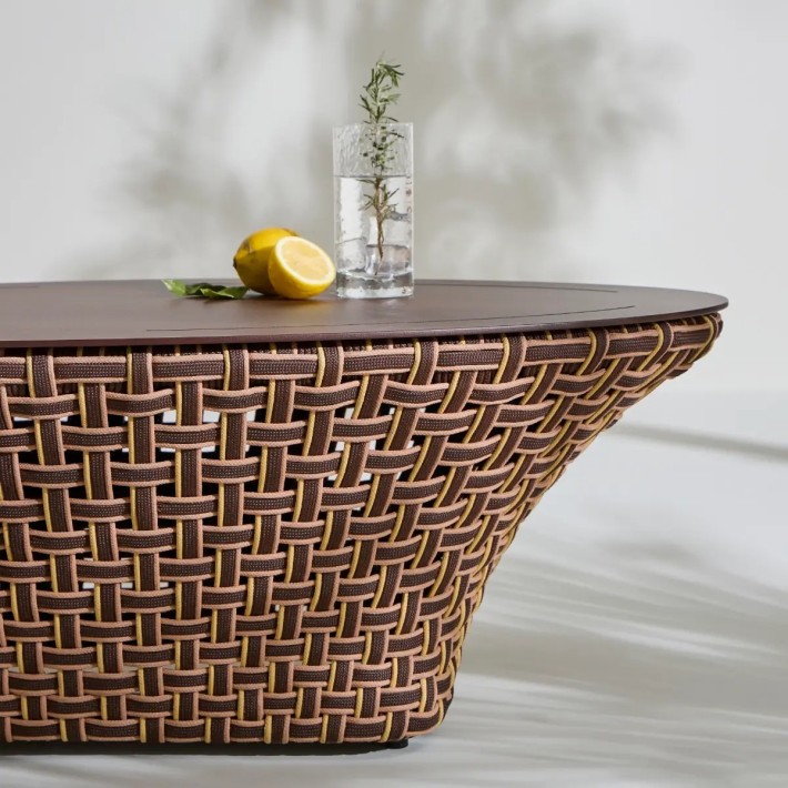 Zoom profil table basse ovale TALI