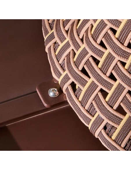 Detail of the metal top attachment system for the TALI small round outdoor dining table Detail of the metal top attachment system for the TALI small round outdoor dining table