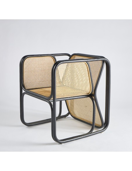 Fauteuil en rotin noir avec cannage PU038