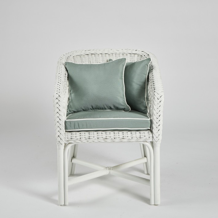 Fauteuil tressé rotin laqué blanc - avec coussin déhoussable 040