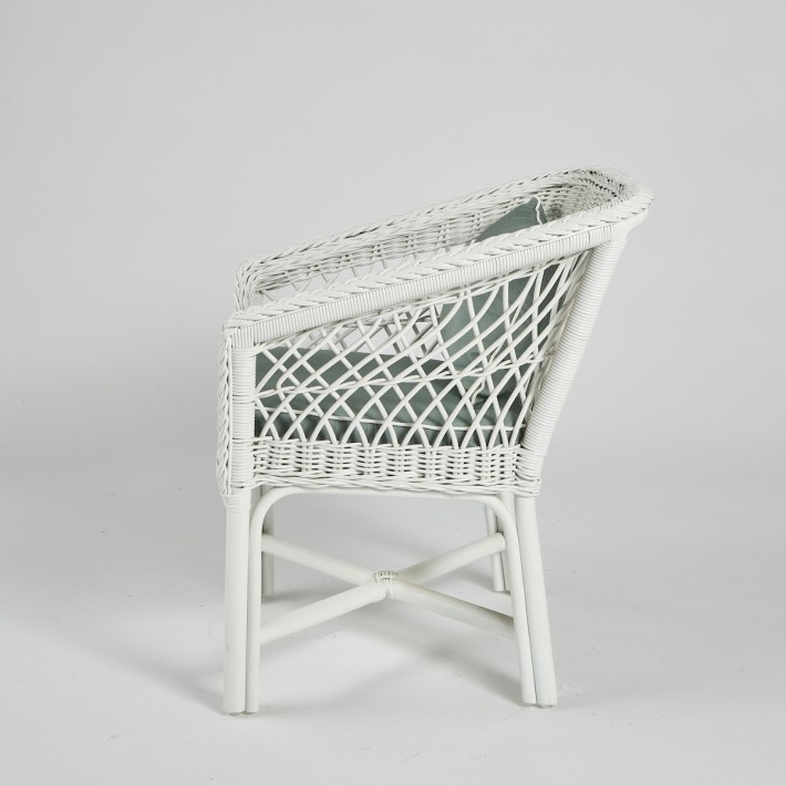 White lacquered rattan armchair - with removable cushion 040