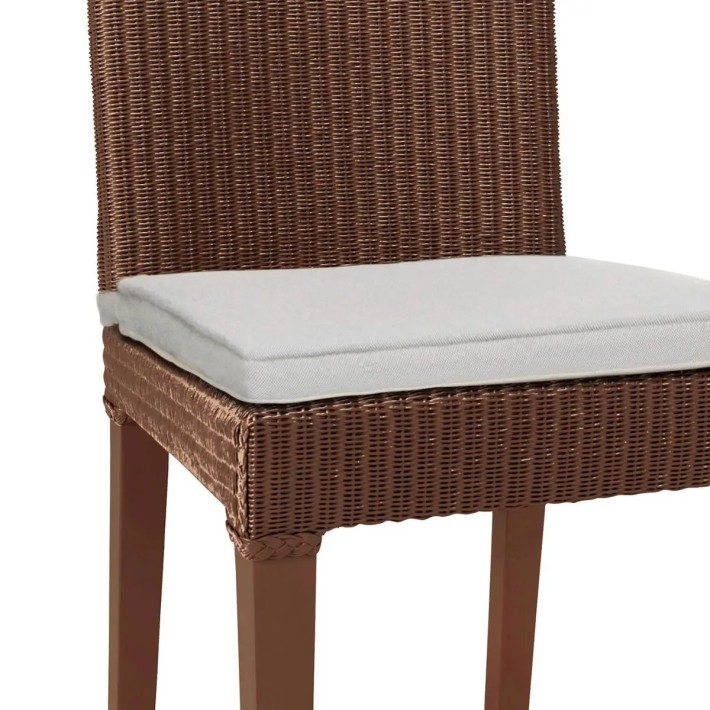 Zoom du coussin disponible en option pour la chaise en Lyod Loom Bridget
