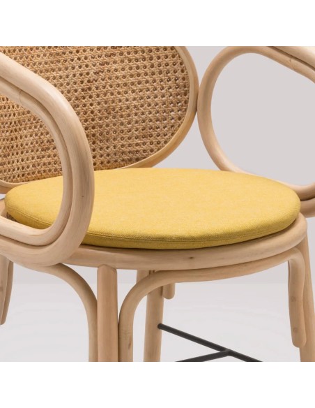 Zoom détail coussin pour fauteuil en rotin Contour jaune