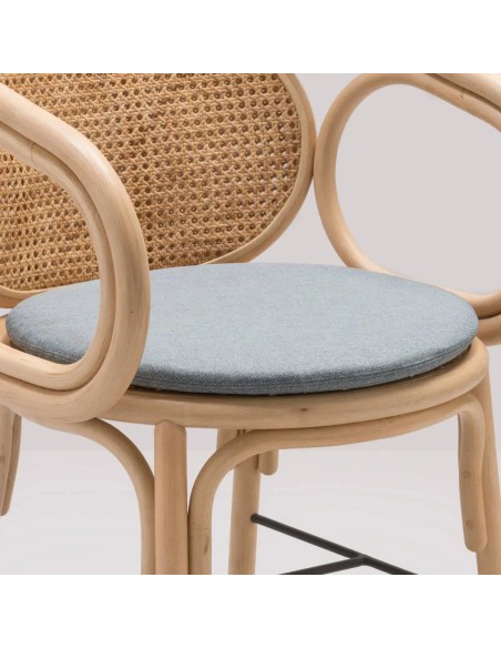 Zoom détail coussin pour fauteuil en rotin Contour gris