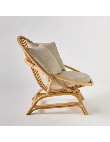 Vue de profil fauteuil en rotin MIAMI