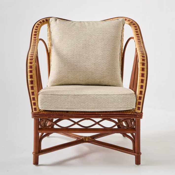Front view one-seater Bagatelle wicker armchair