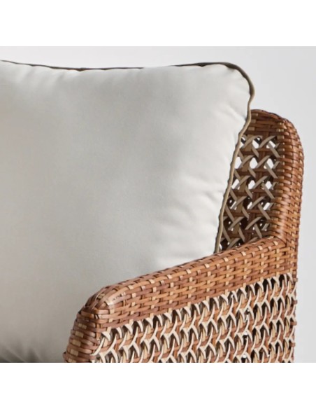 Détail coussin tissu gris perle canapé 3 places ANTIBES LATERITE