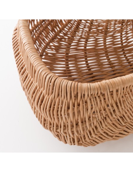 Curved willow shopping basket Curved willow shopping basket