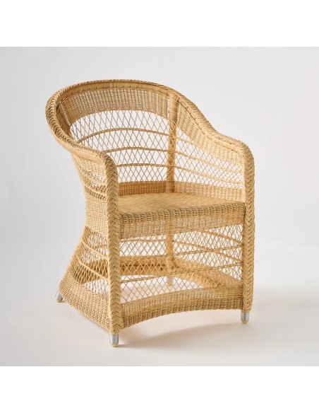 Fauteuil de table en résine couleur naturelle BIARRITZ