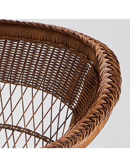 Zoom in on the back of the BIARRITZ CHATAIGNE COLOUR RESIN table armchair