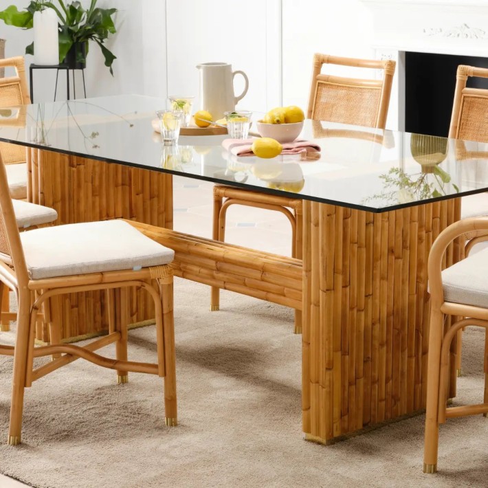 The atmosphere around the Riviera rectangular rattan table base