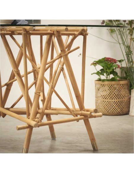 Zoom on the rattan position of the Mikado table base