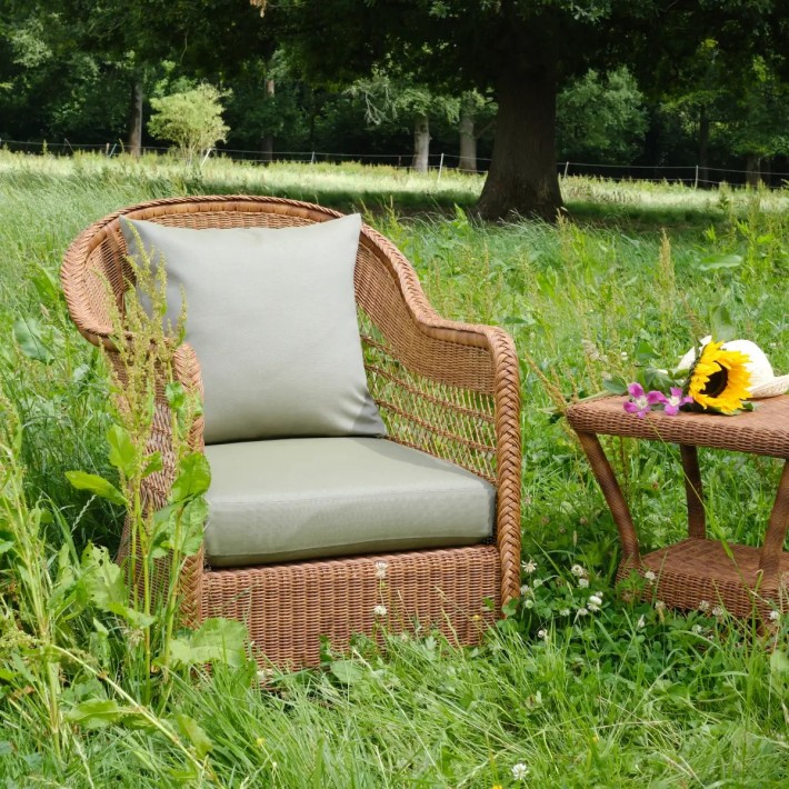Ambiance fauteuil Biarritz châtaigne avec tissu aqua