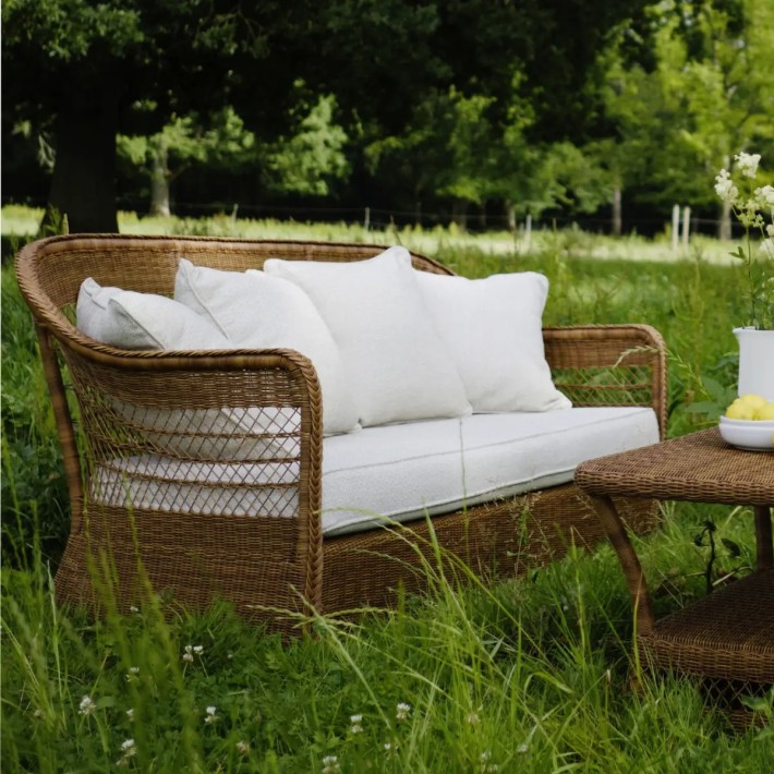 Ambiance vue 3/4 garden sofa Biarritz collection chestnut