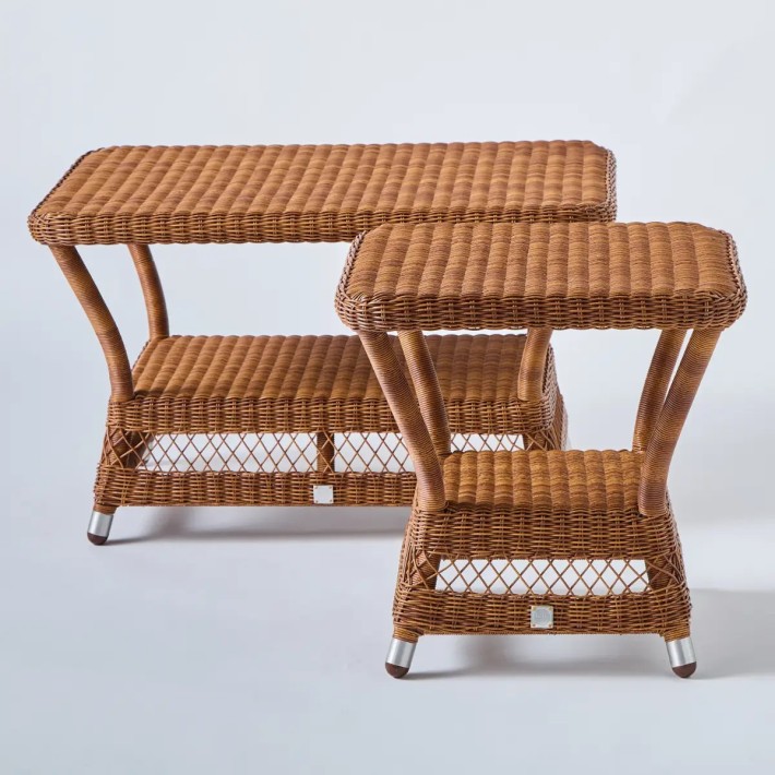 Ensemble tables basses pour l'extérieur en résine châtaigne collection Biarritz