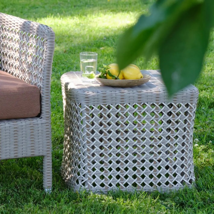 Ambiance square garden coffee table Antibes reef collection