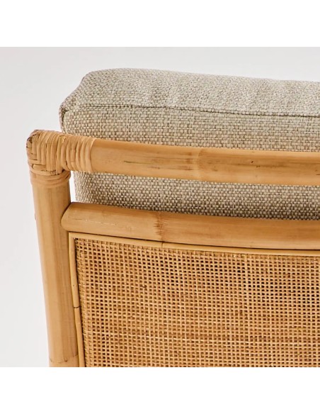 Détail dossier et tissu fauteuil en rotin collection Riviera Détail dossier et tissu fauteuil en rotin collection Riviera